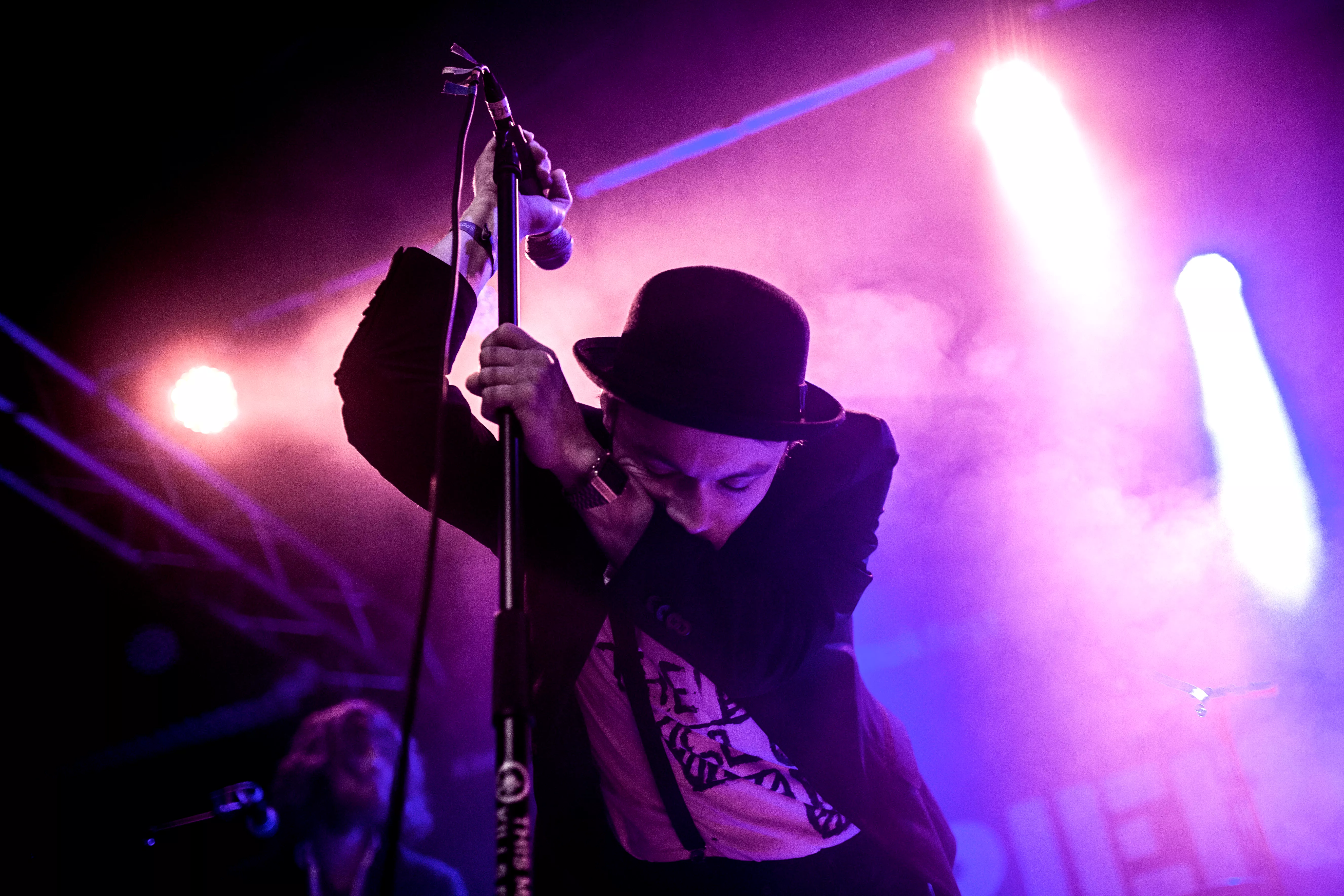 Bredt felt med lovende lysninger