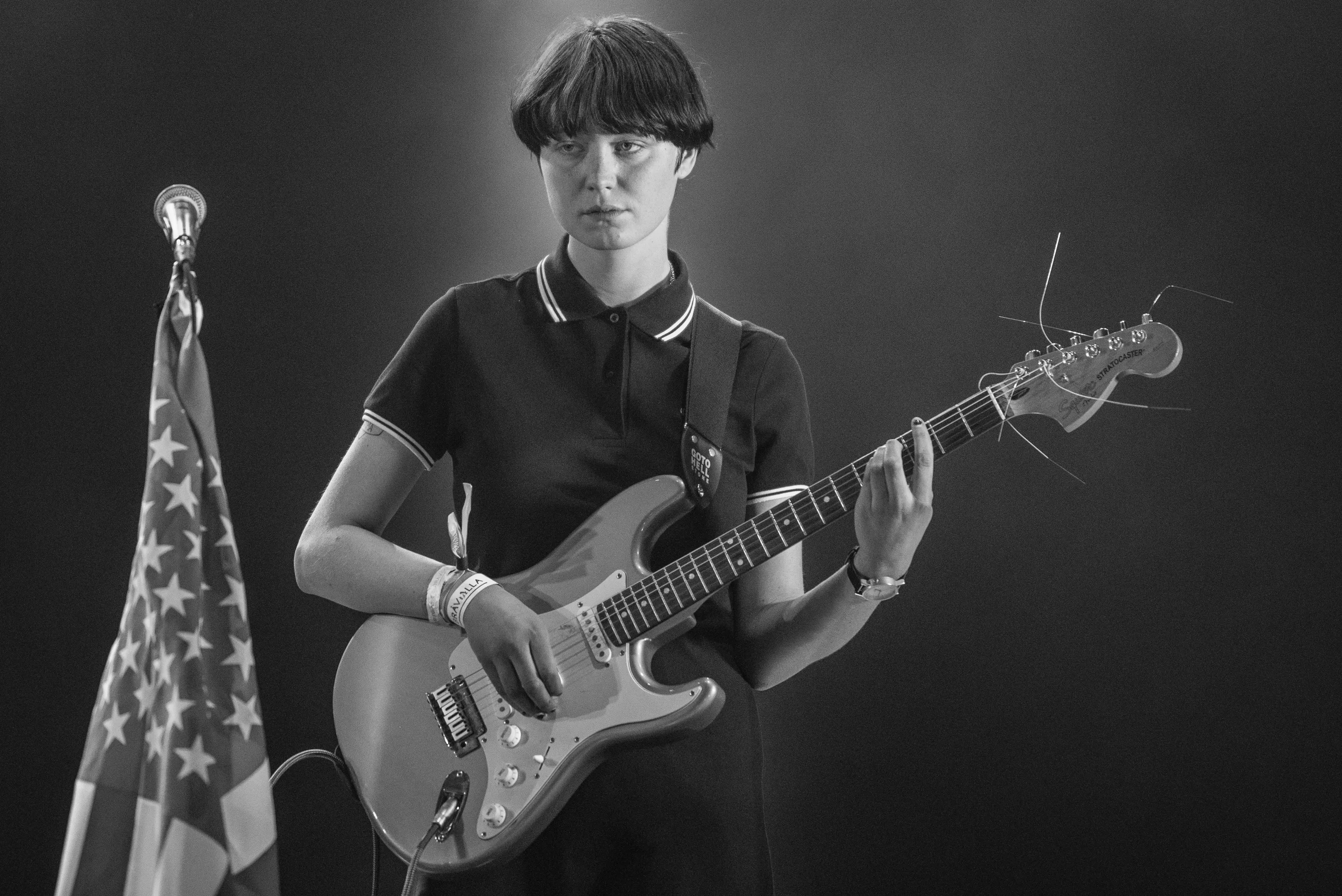 Forlot bandet midt under plateinnspilling