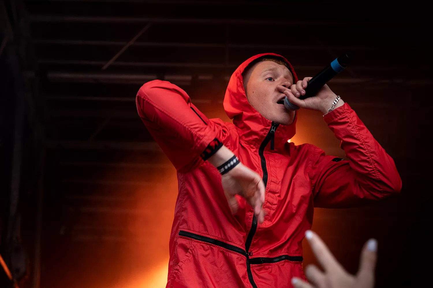 Crowd control & feel good in the air tonight med Kruse og co.