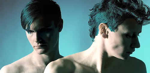 Stoffer & Maskinen – To sider af samme sind