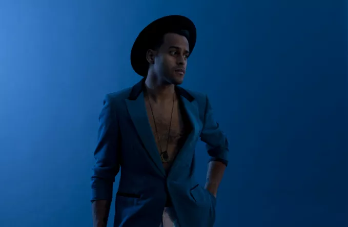 Twin Shadow: Bremen Teater, København