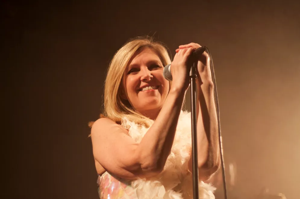 Saint Etienne: Parkteatret, Øyanatt