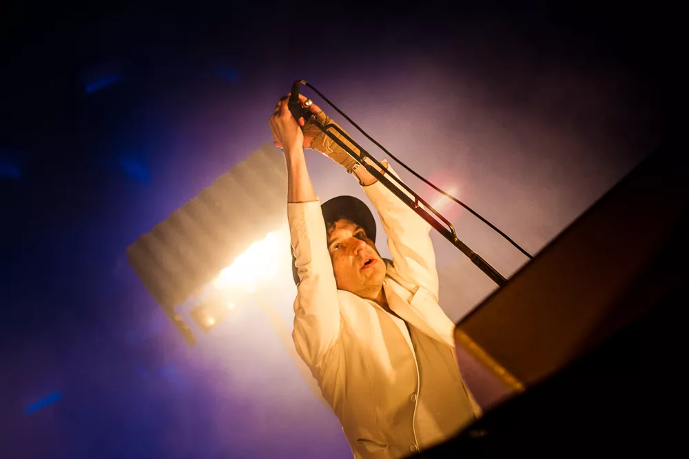 Thåström på klubbturné i höst