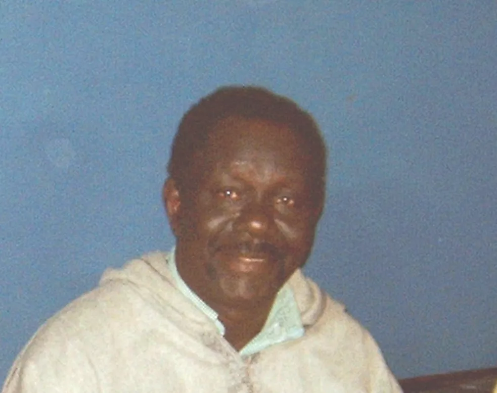 Kongen af Gnaoua abdicerede i går