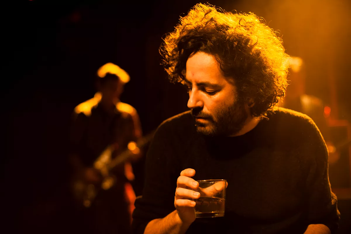 Destroyer till Sverige – hör ny grym låt