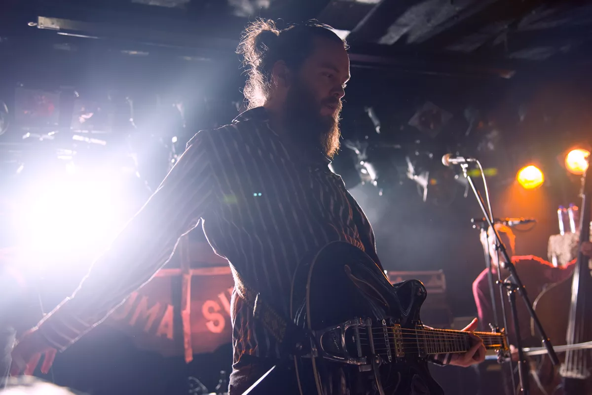 Yuma Sun og Kindred Fever: Mono, Oslo