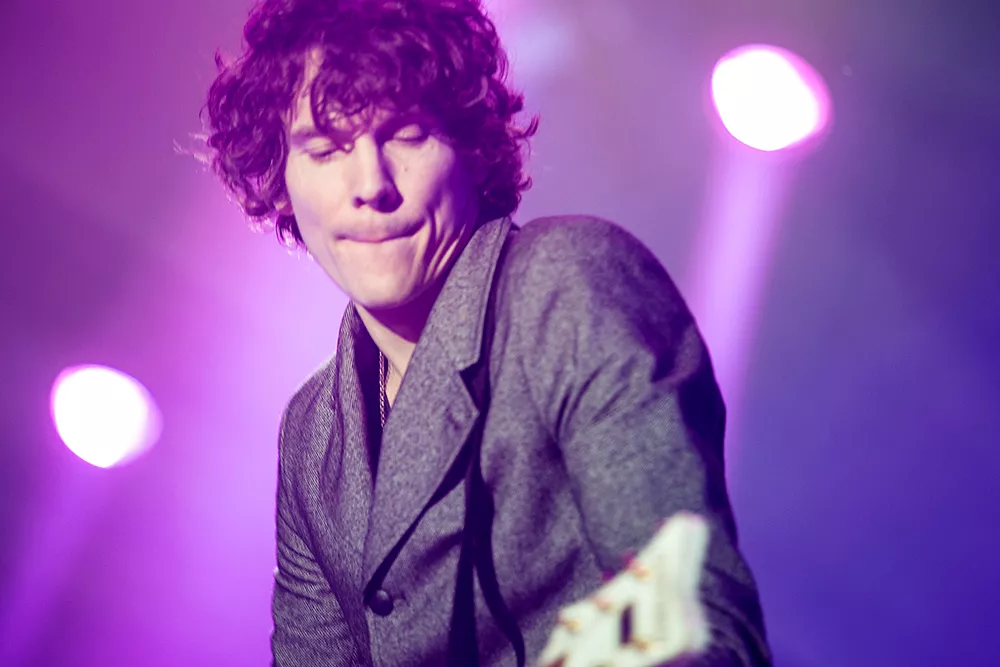 Hör Håkan Hellströms mammas nya låt