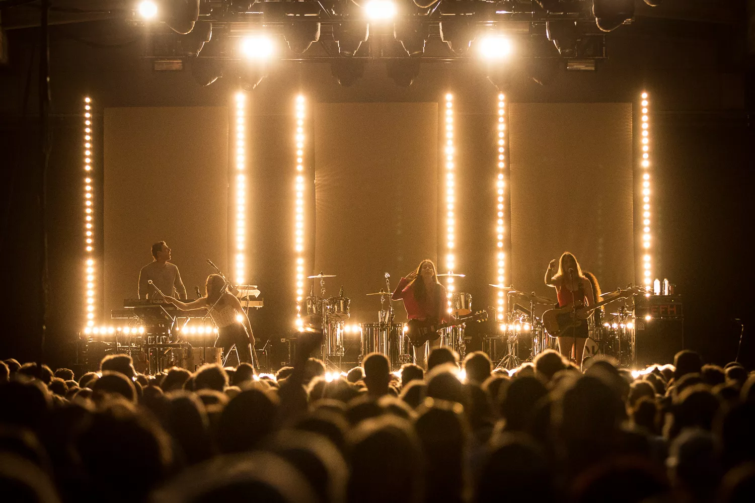 Norgesaktuelle Haim får dårlig kritikk etter tirsdagens konsert i København