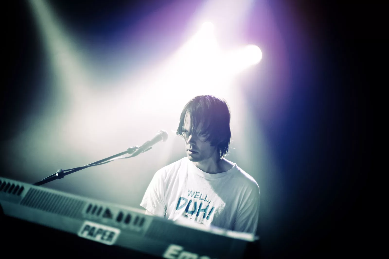 Paper : Pop Revo, VoxHall, Aarhus