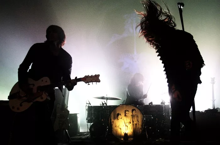 The Dead Weather: Sea of cowards