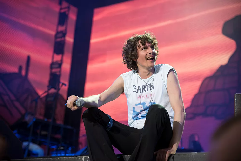 Håkan Hellström-skylt väcker frågor – "farligt i en akutsituation"