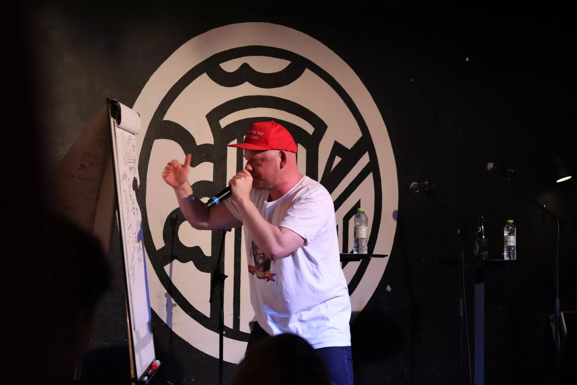 Per Vers deltager i nyt politisk debatkoncept – med dj