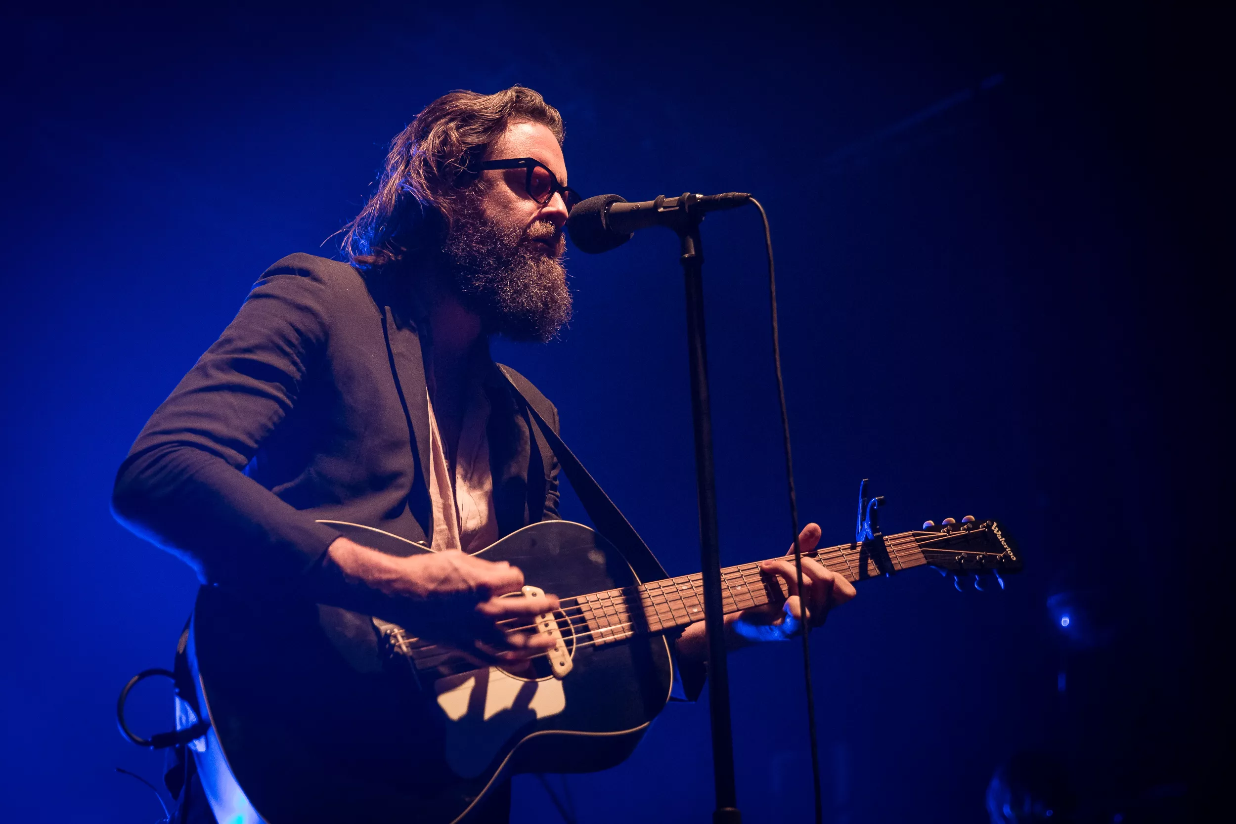 Father John Misty slipper live-album