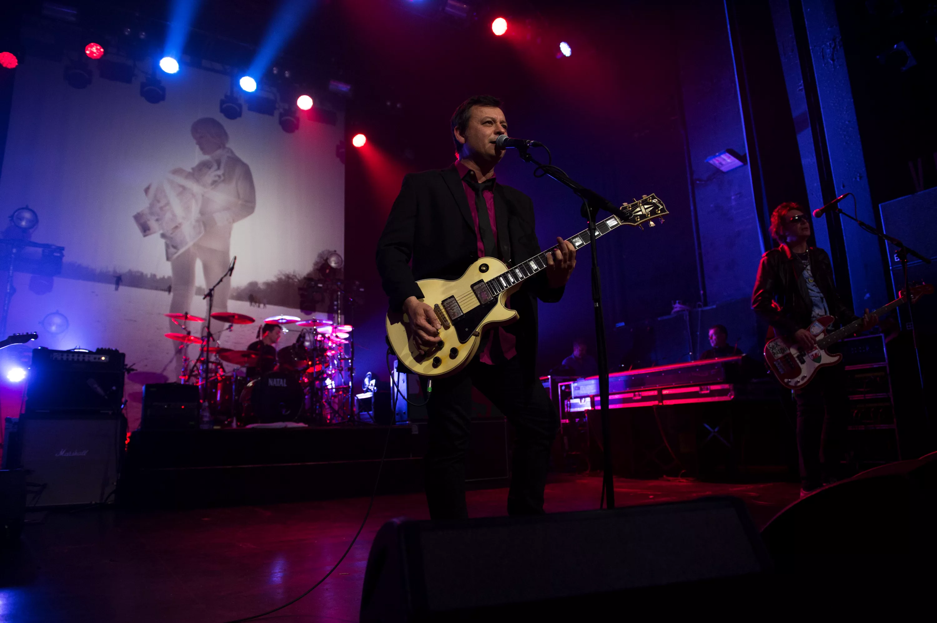 Hør nyt nummer fra Manic Street Preachers 