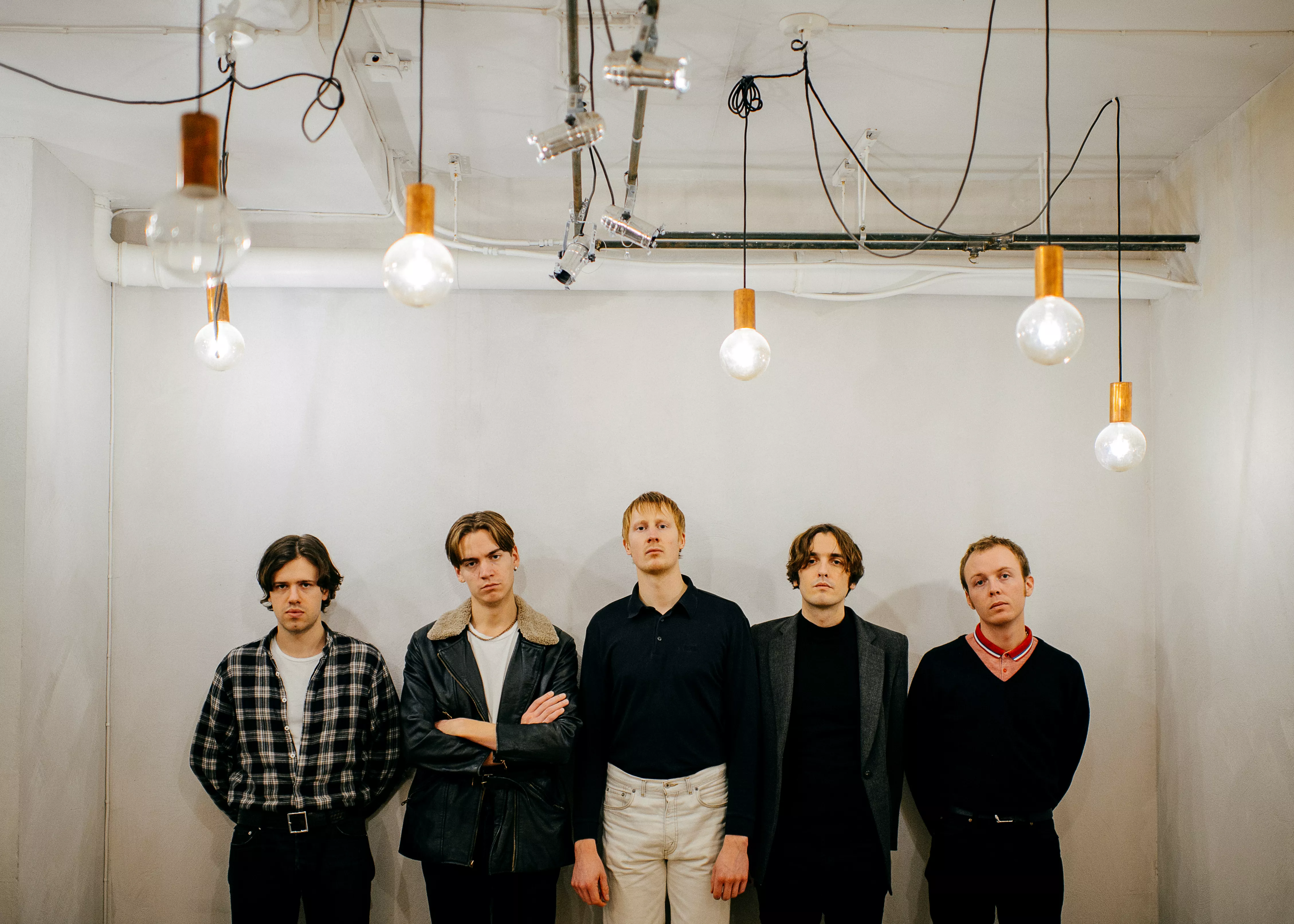 Här är 7 dagsfärska album som du bör lyssna på