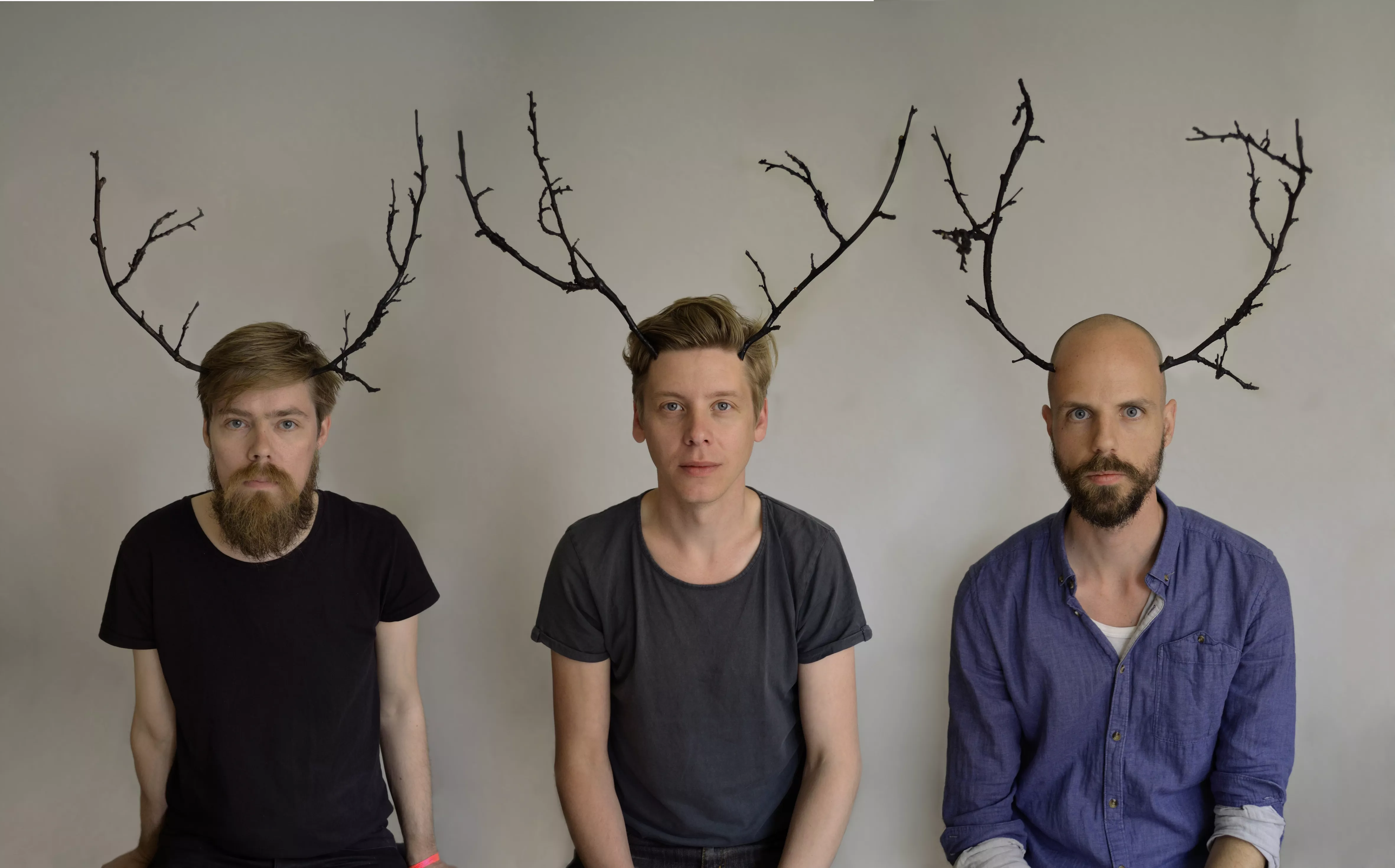 Deers Of Darkness udgiver krigsfokuseret debutplade