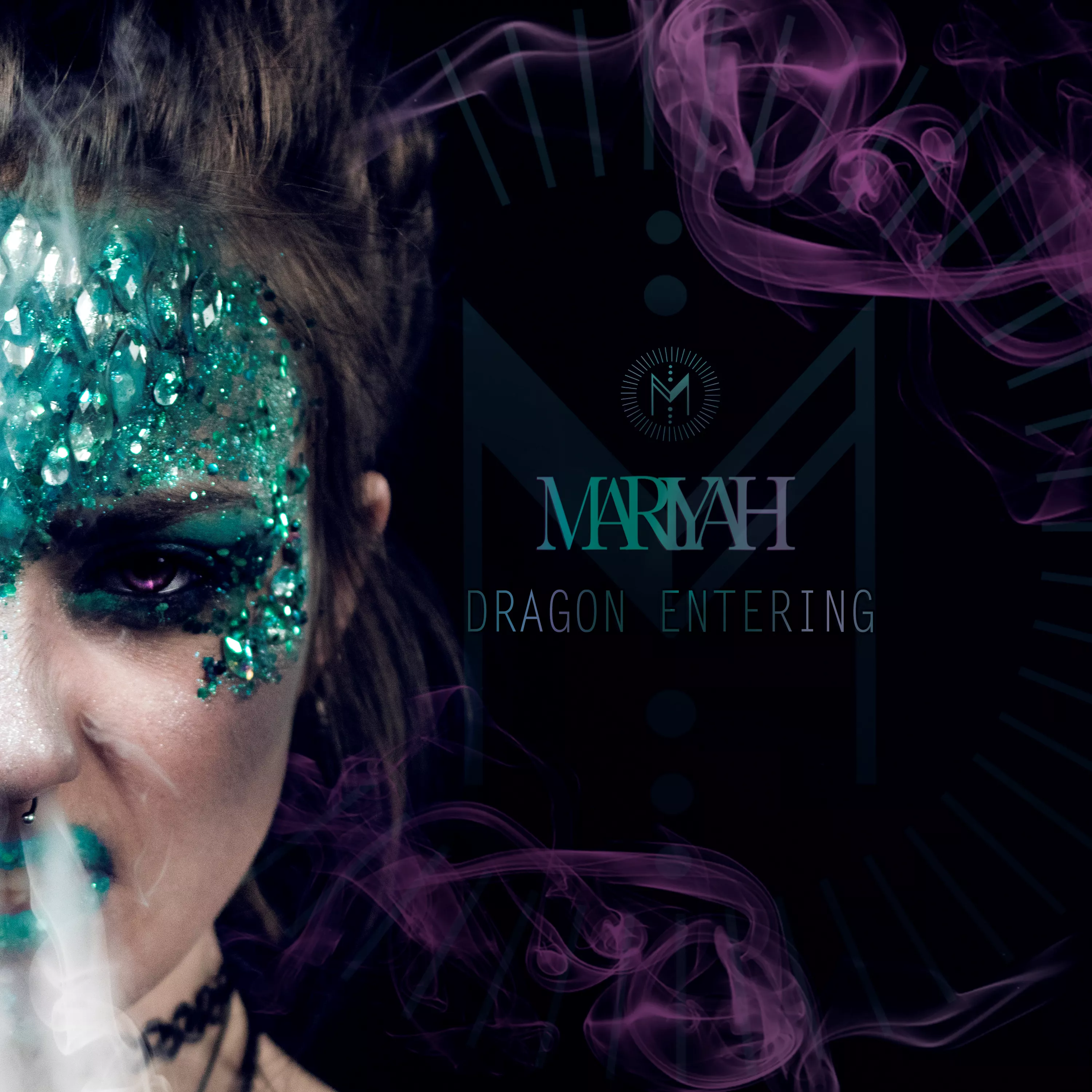 Dragon Entering - Mariyah