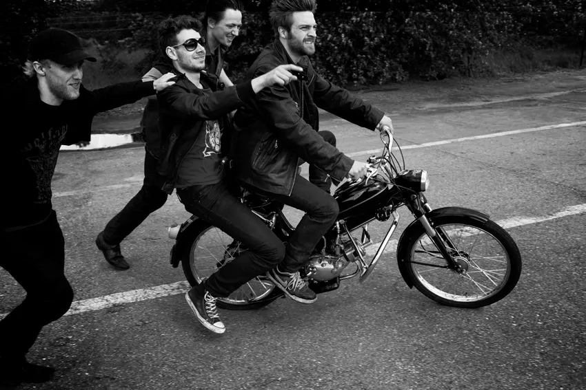 Gasblå starter turné på lørdag