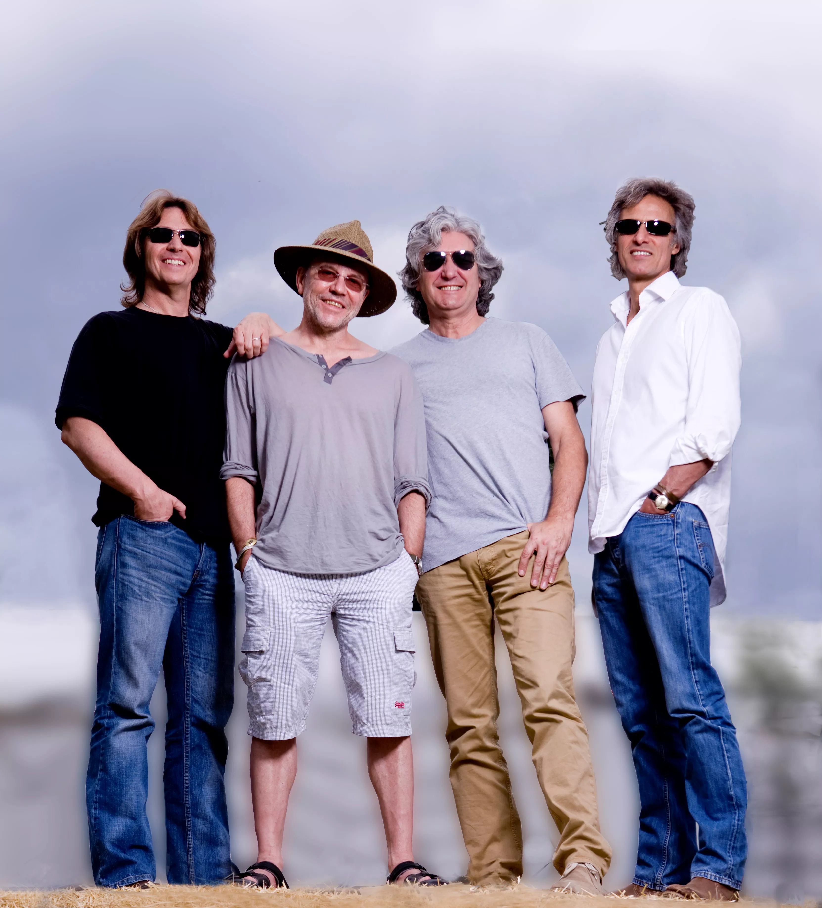 The Straits indtager Amager Bio