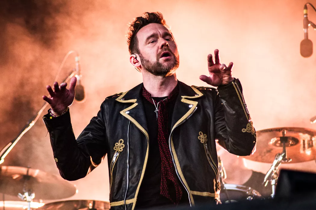 Kolla in Kents omslag och låttitlar