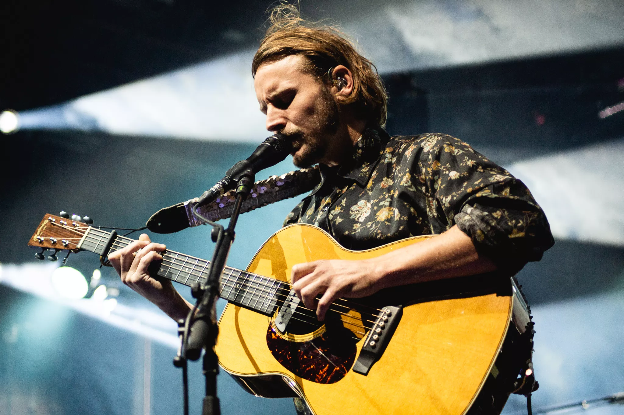 Mitt i ett ambient, apokalyptiskt ljudlandskap 