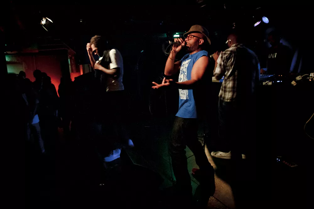 Anti Pop Consortium vender tilbage til Danmark