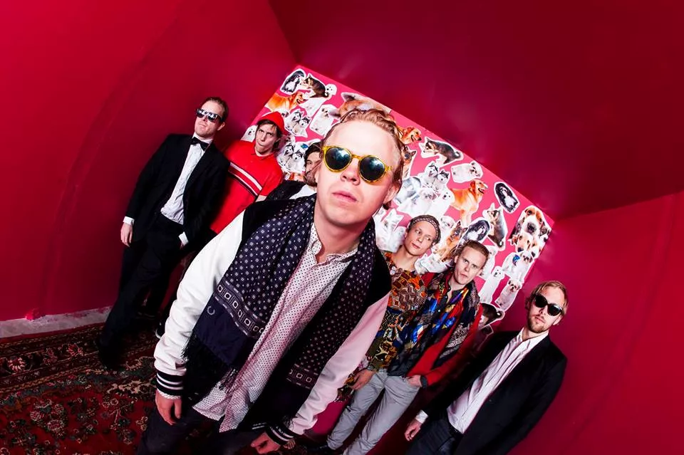 Kakkmaddafakka feirer ti år som band