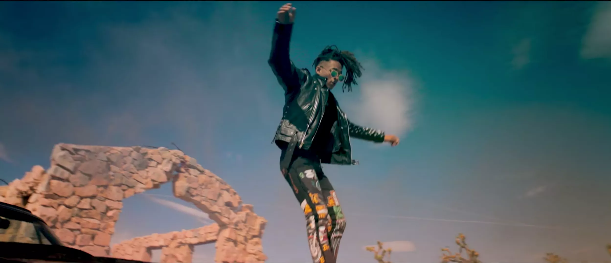 Slipper video og annonserer turné med poppunk-storheter