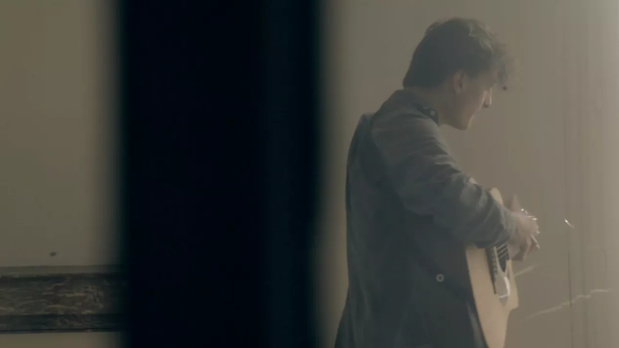 Video: Schultz and Forever har færdiggjort fire sange i Paris