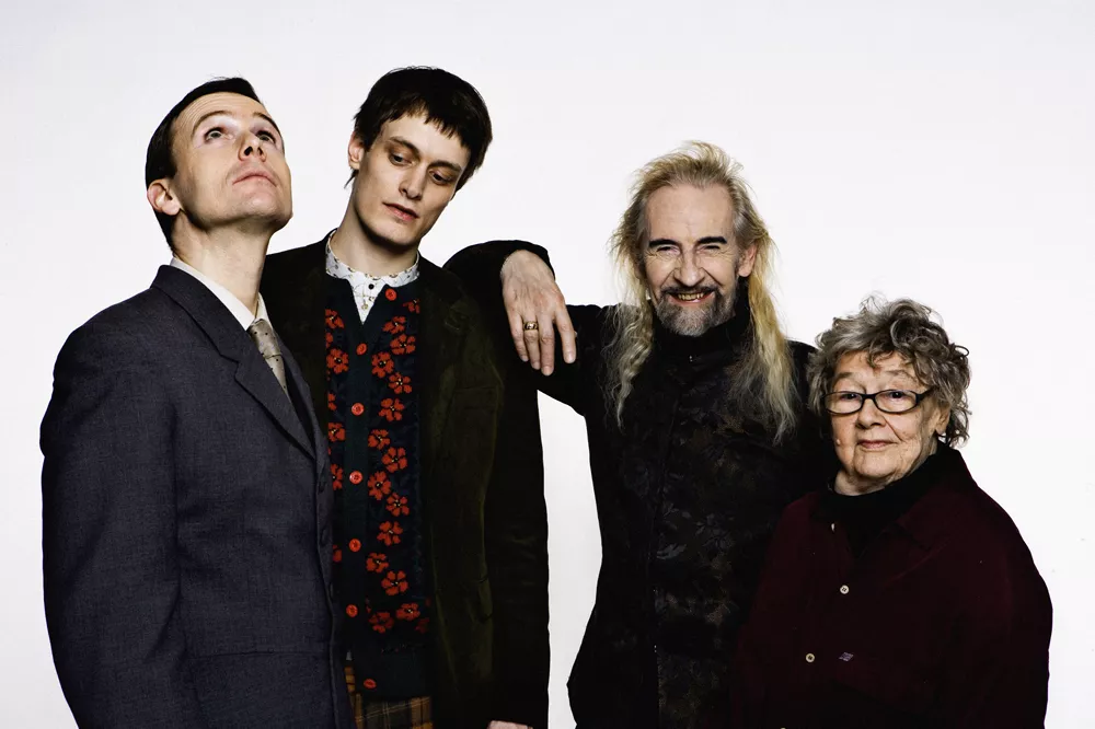 Else Marie Pade og Martin Hall aflyser koncert