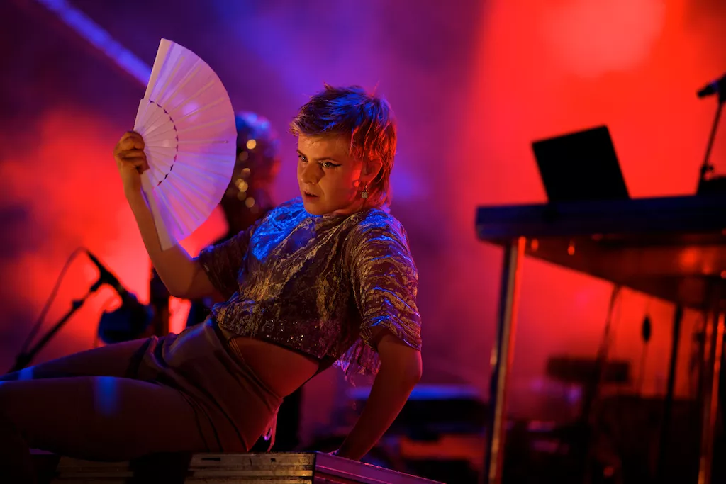 Röyksopp & Robyn: Amfiet, Øyafestivalen