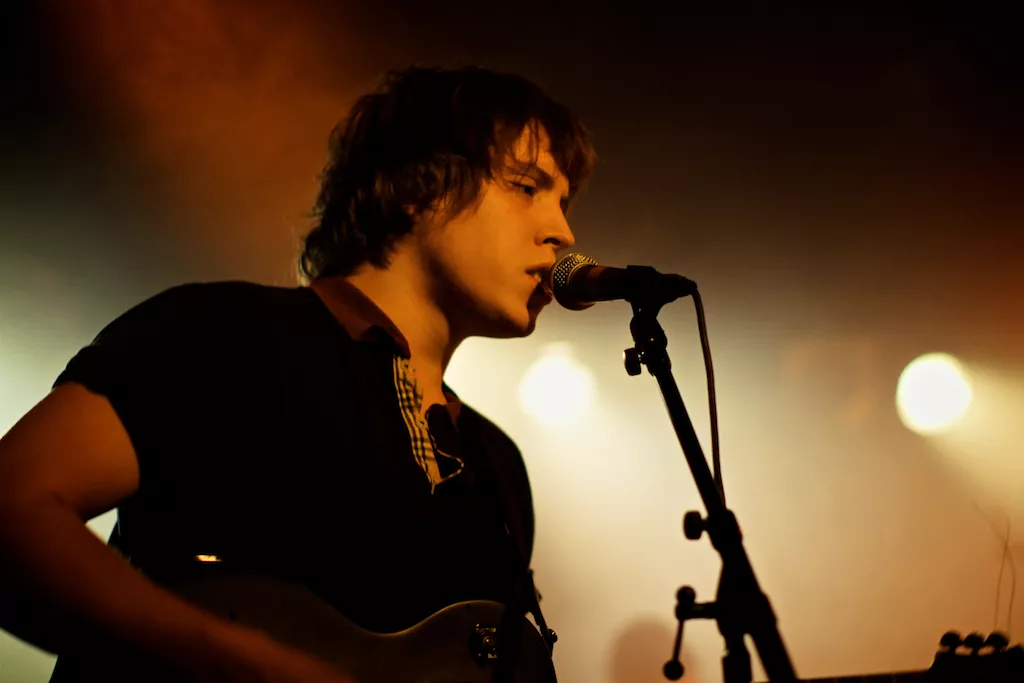 Holograms: Gamla, by:Larm