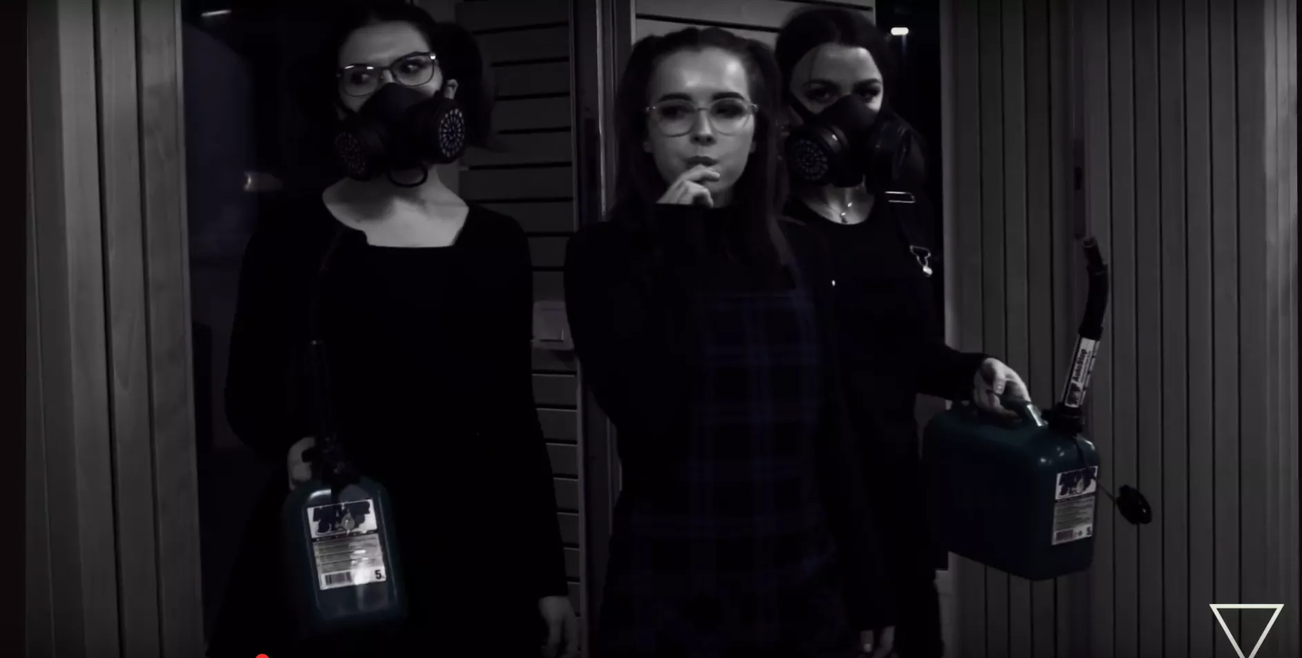 VIDEOPREMIÄR: Miss Rafiki – Ropa Varg