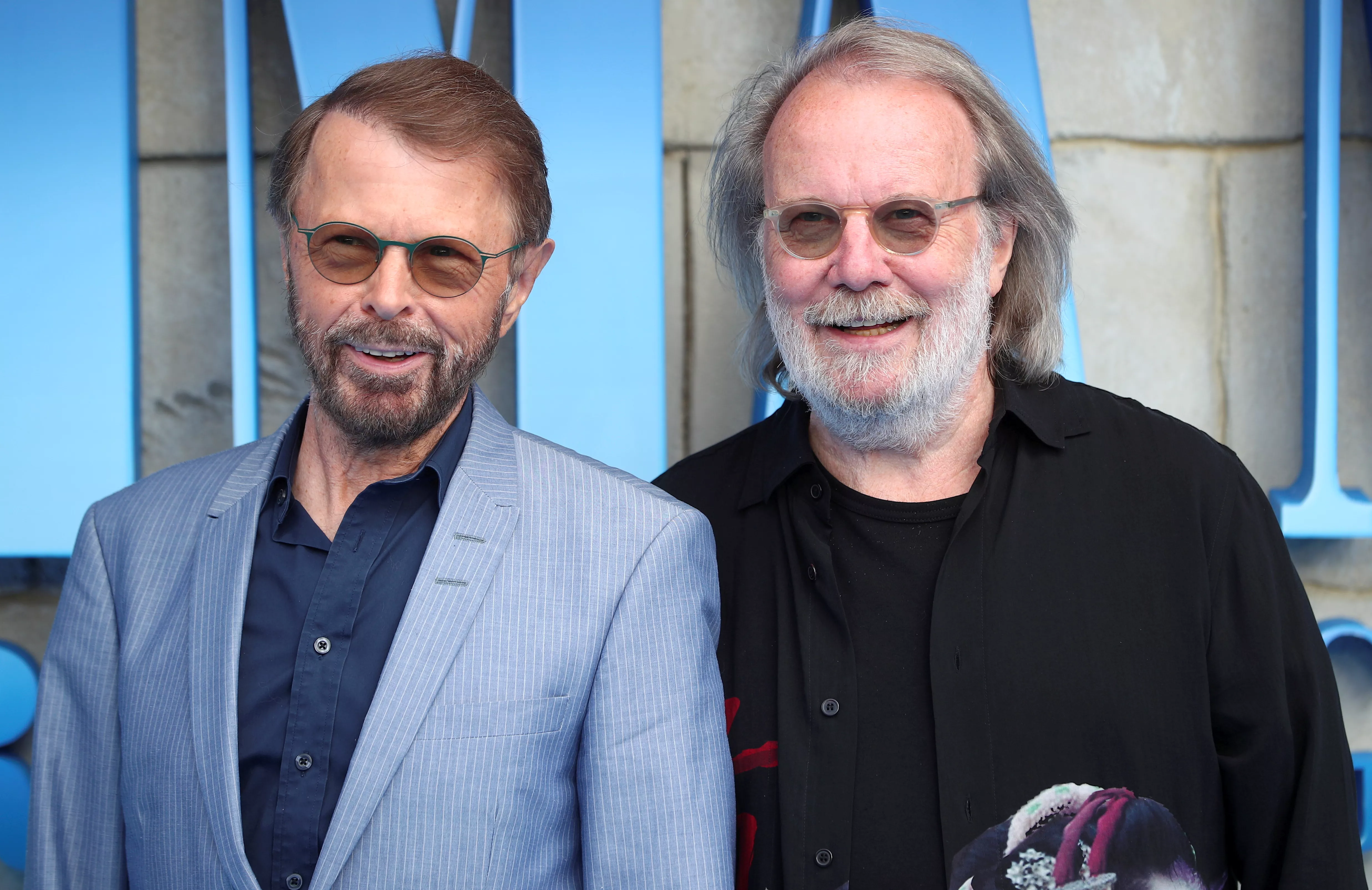 Retter helst blikket fremover