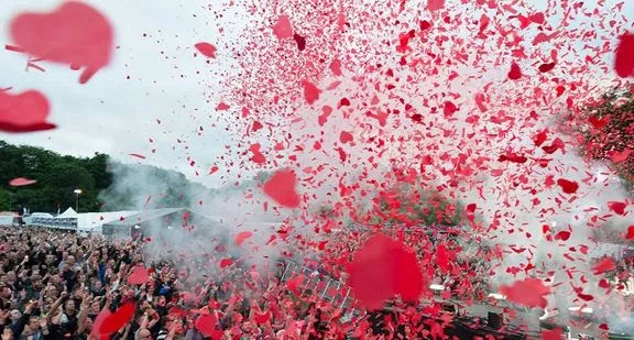 OLD SPICE: Fire danske 00'er-stjerner danner ny supergruppe 