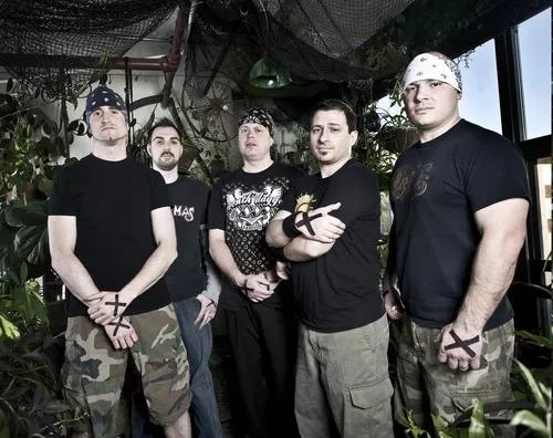 Earth Crisis äntrar svensk mark