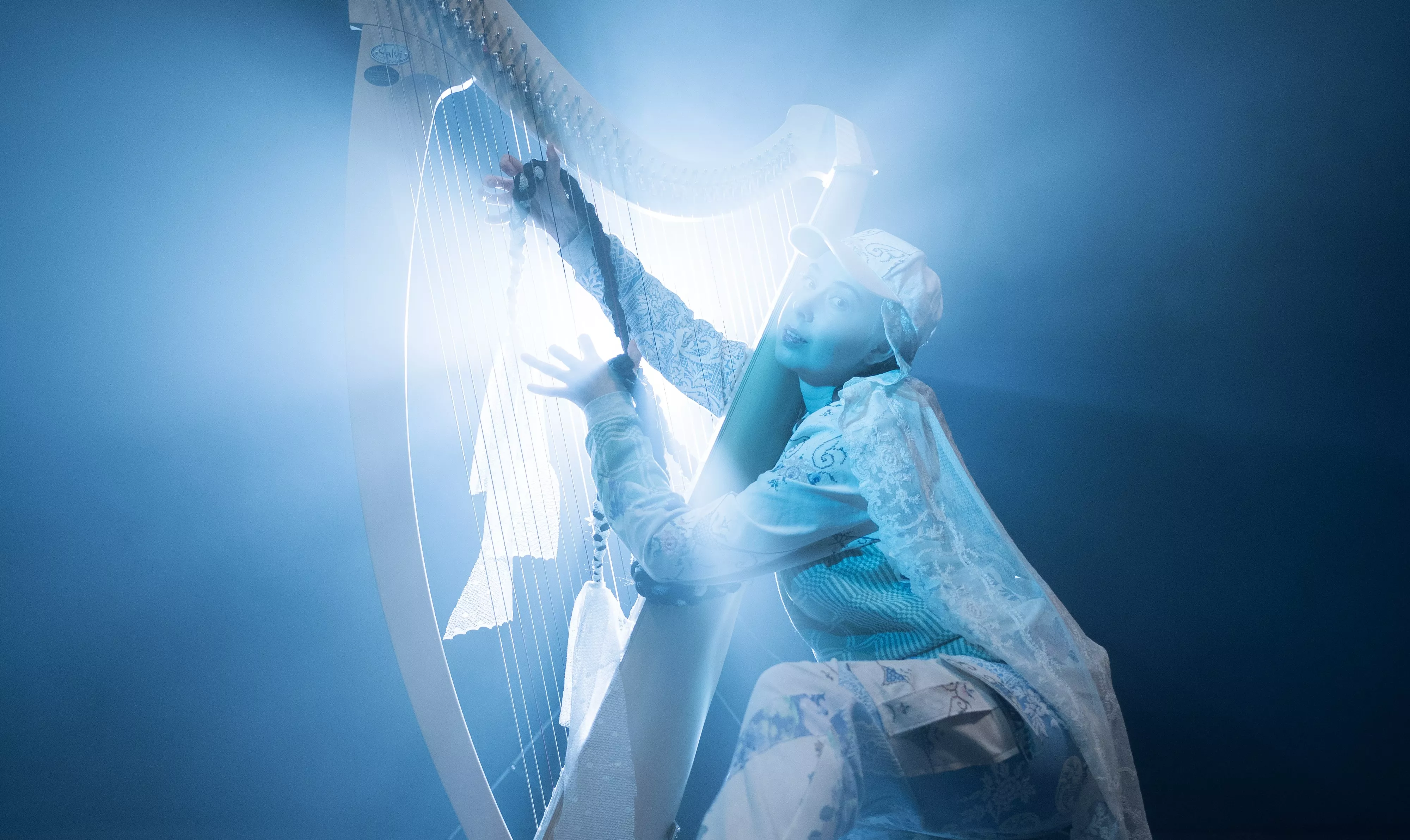 Raffineret, æterisk neofolk af dansk sylfide