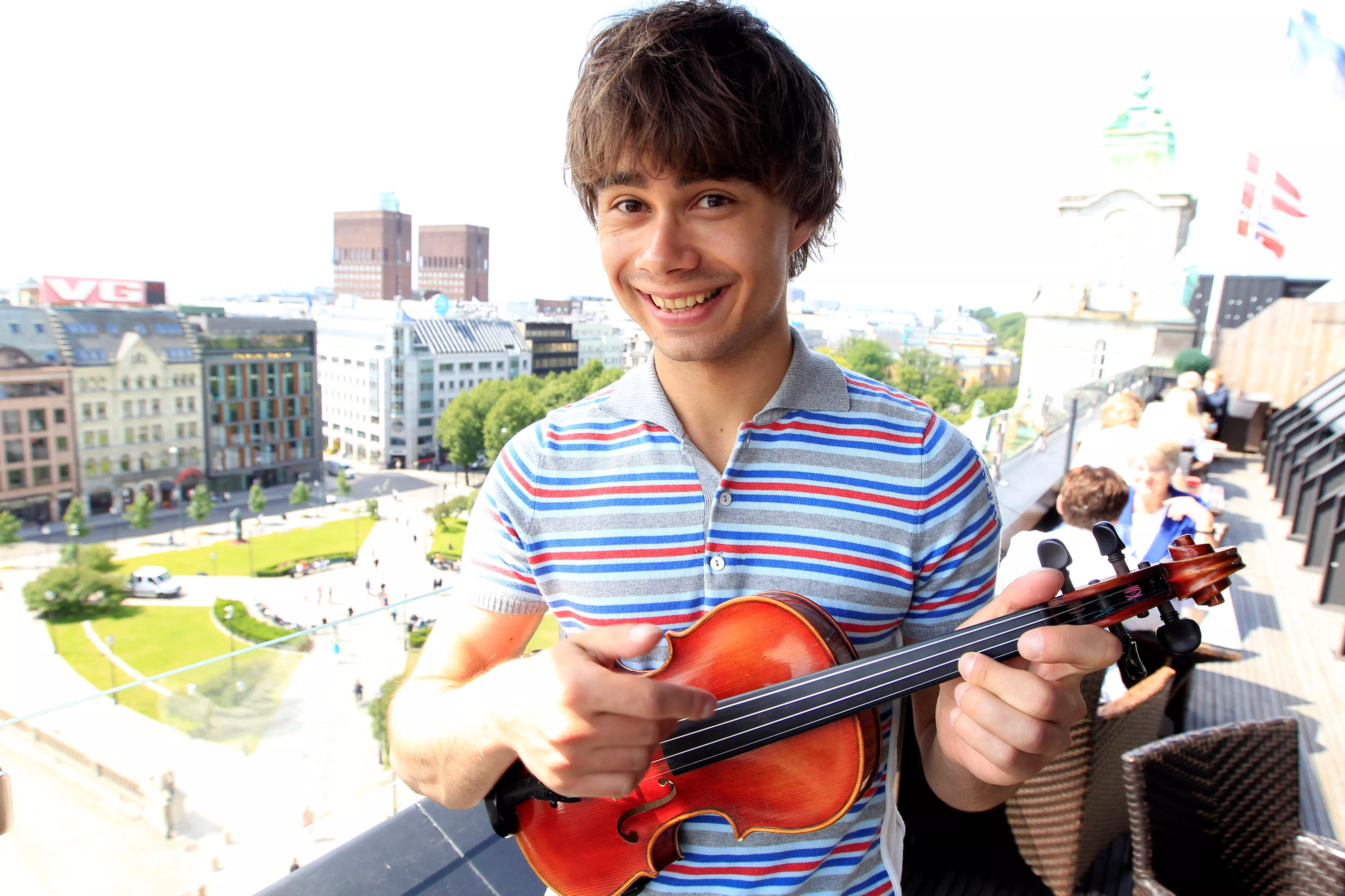 Rybak gir den portugisiske vinnerlåta felebehandling