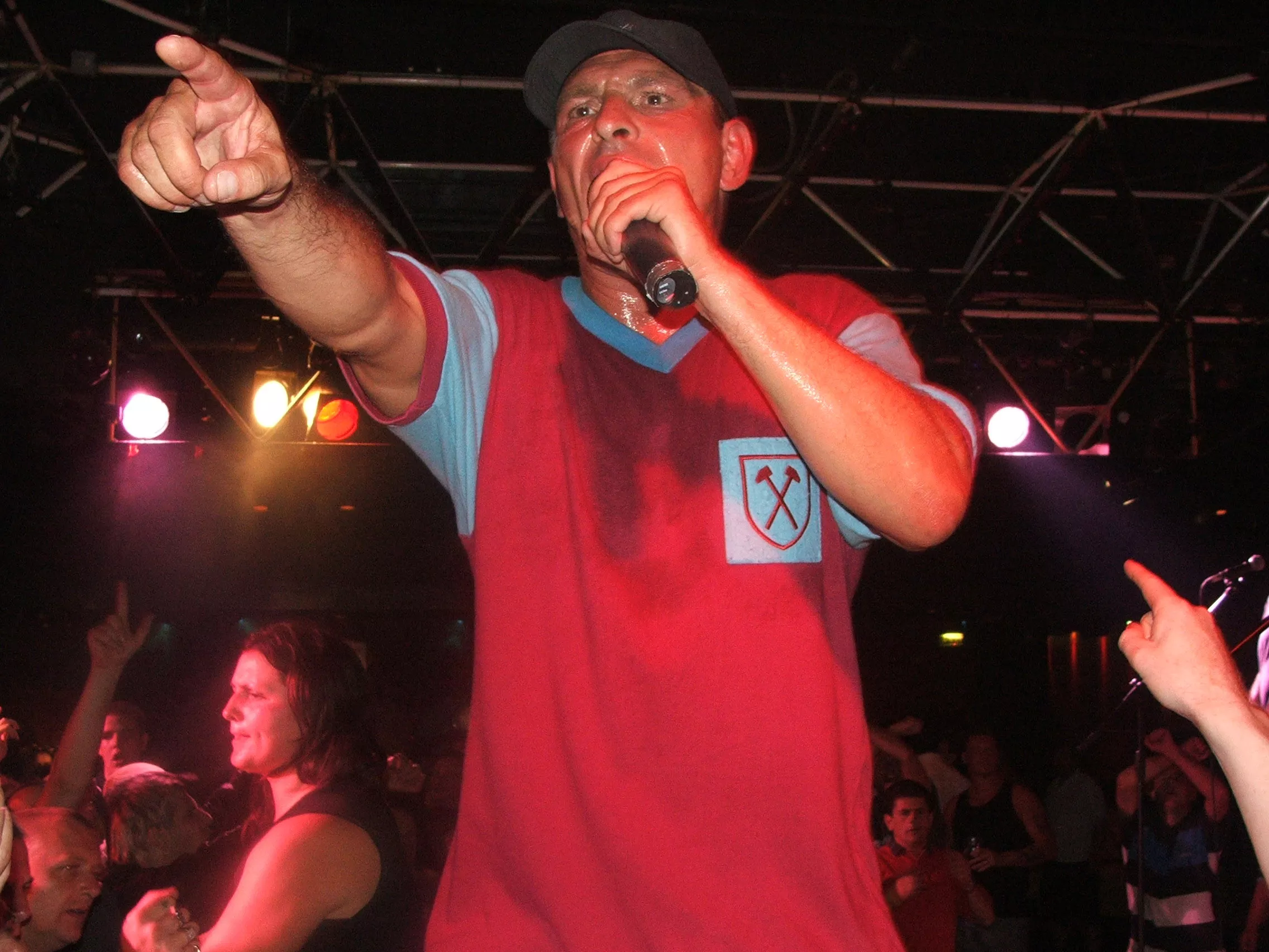 Cockney Rejects spiller på Loppen