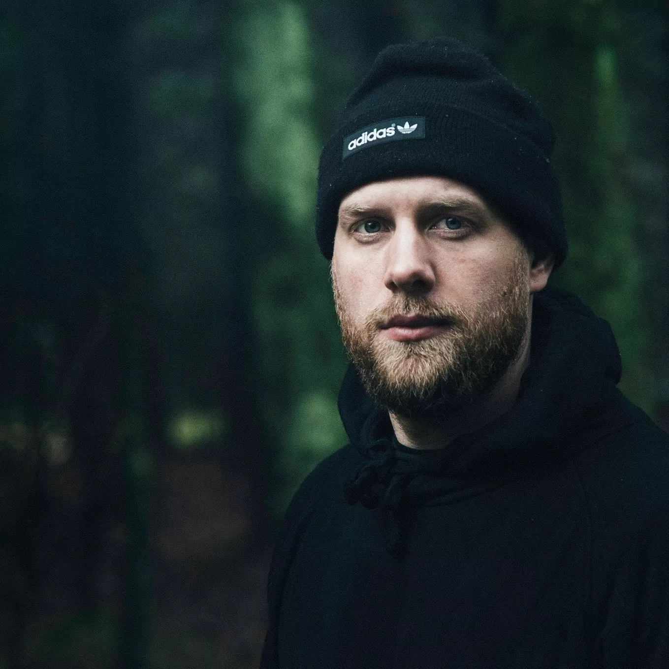 Produktionen er den egentlige stjerne midt i mørkt stof