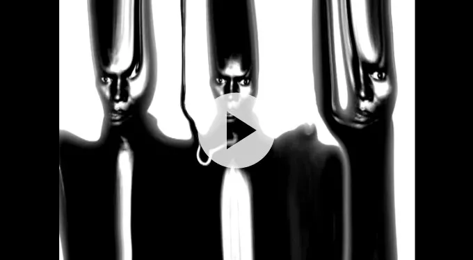 Her er Grace Jones' fem vildeste videoer