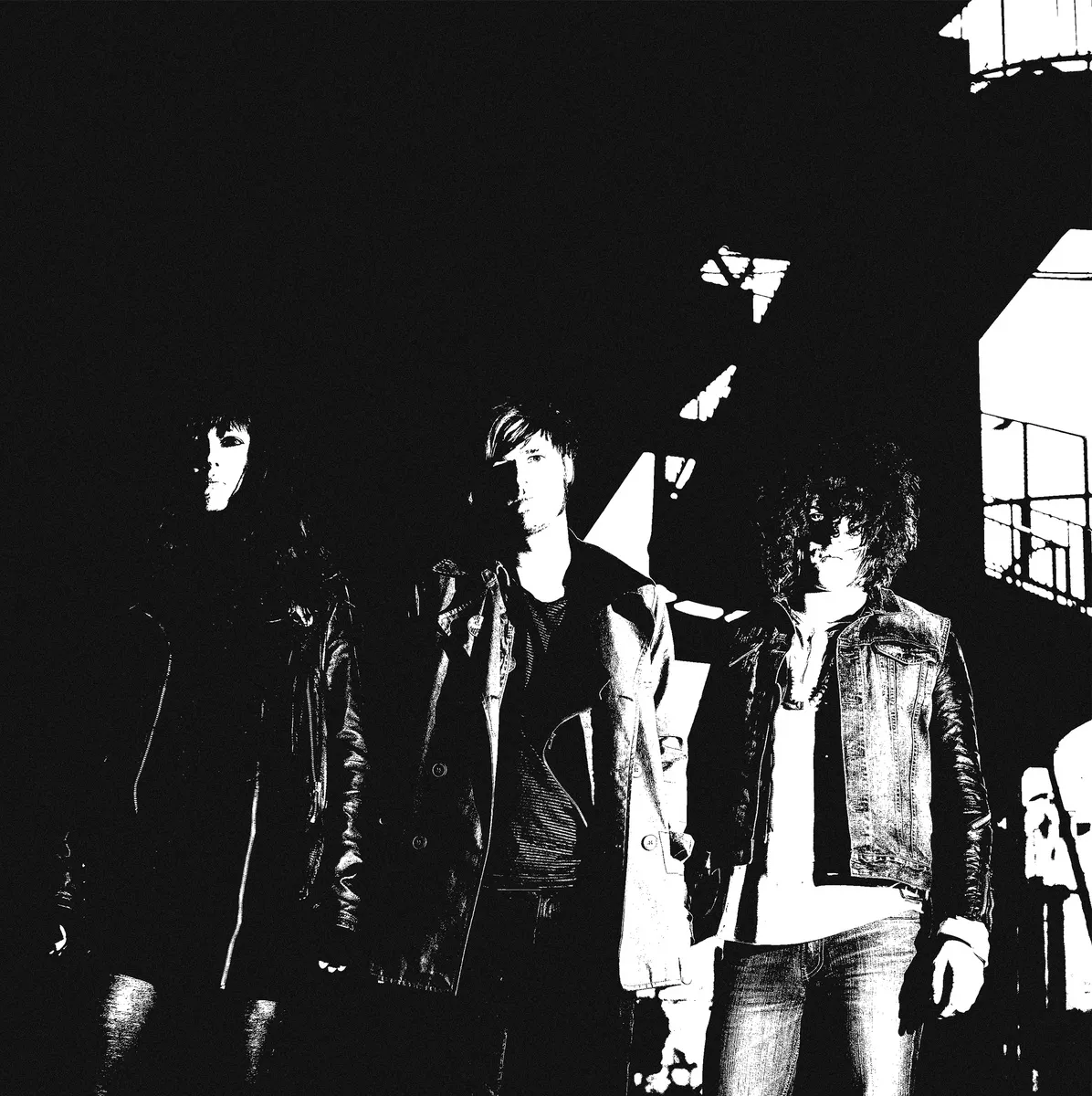 Are You With Us? - L’obscurité