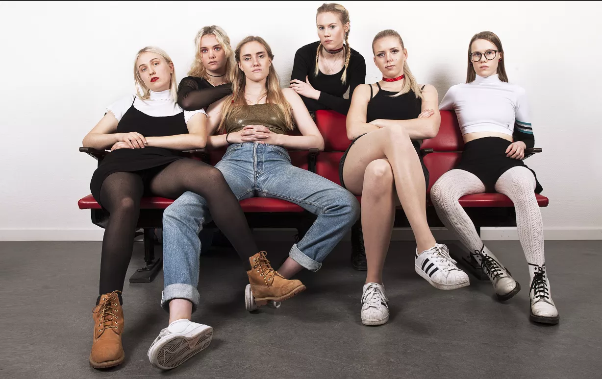 PREMIÄR: Knash drar objektifiering av män till sin yttersta gräns
