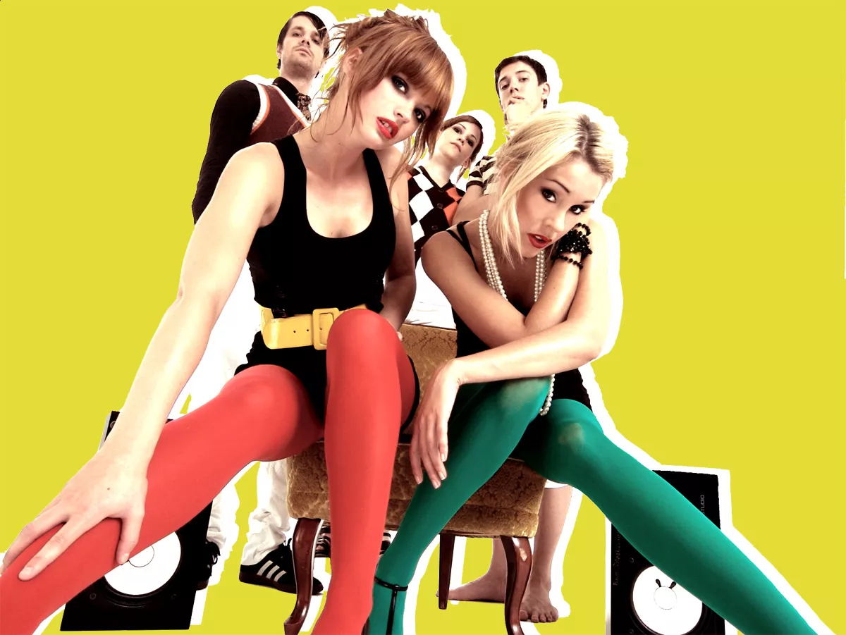 Le Kid varmer op for Alphabeat