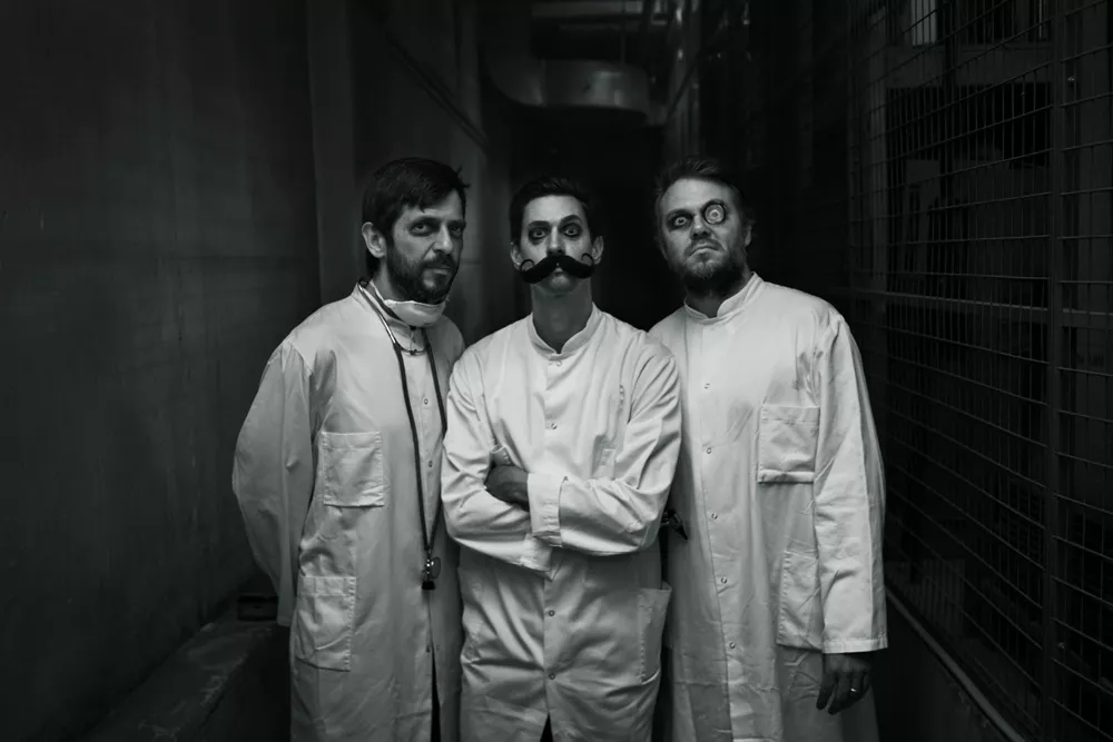 Ibrahim Electric tager på tour