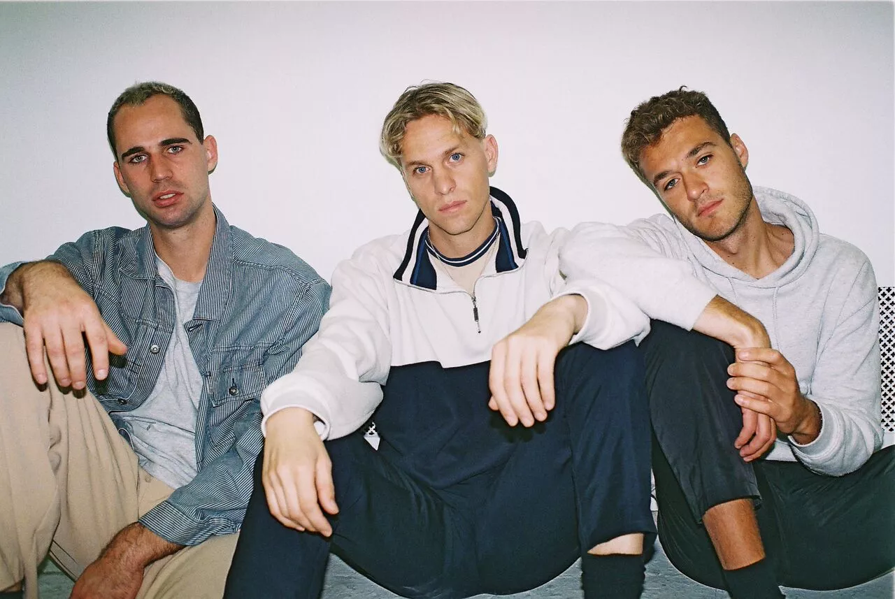 Scarlet Pleasure slipper ny musik