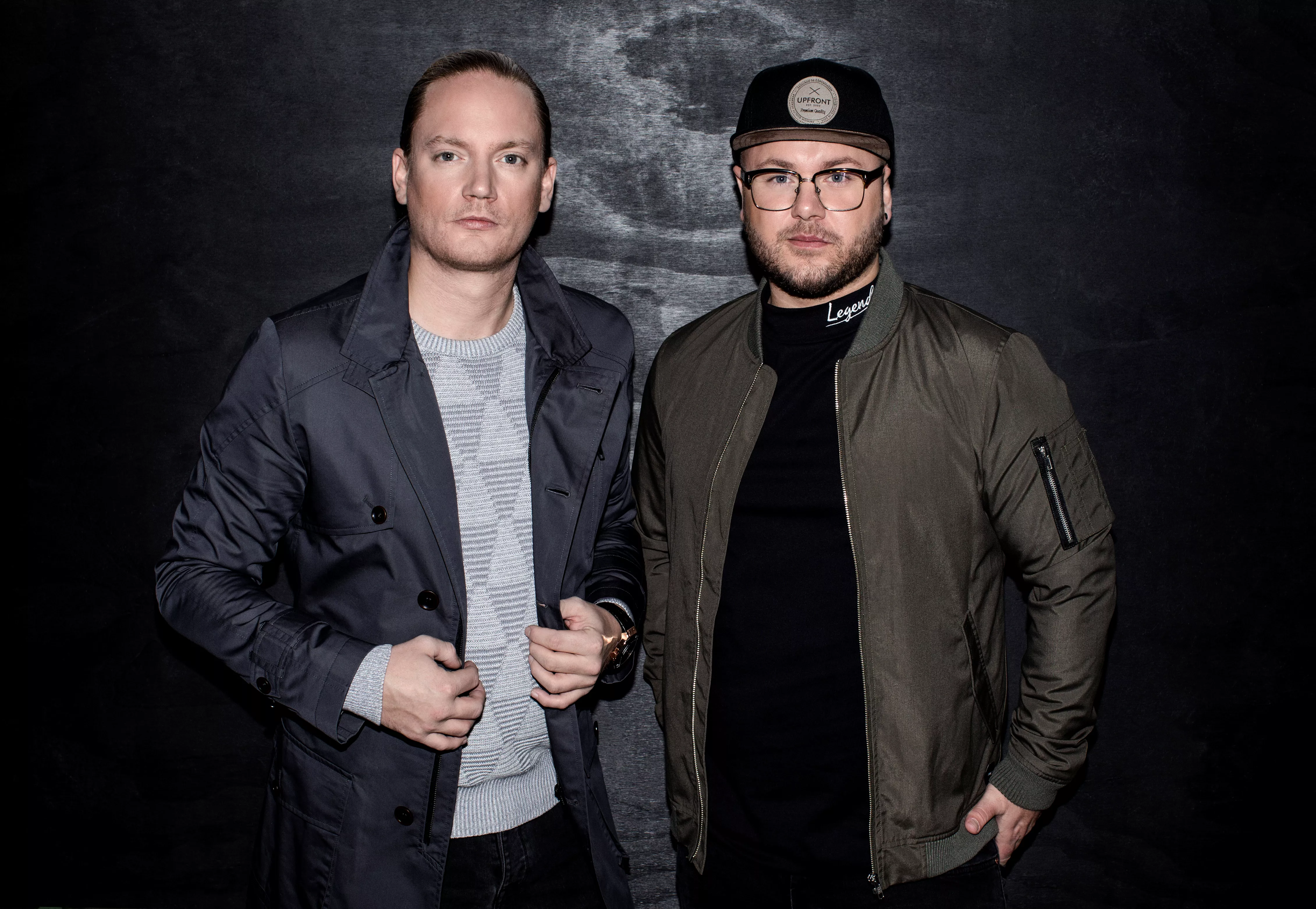 TooManyLeftHands – det lytter vi til lige nu
