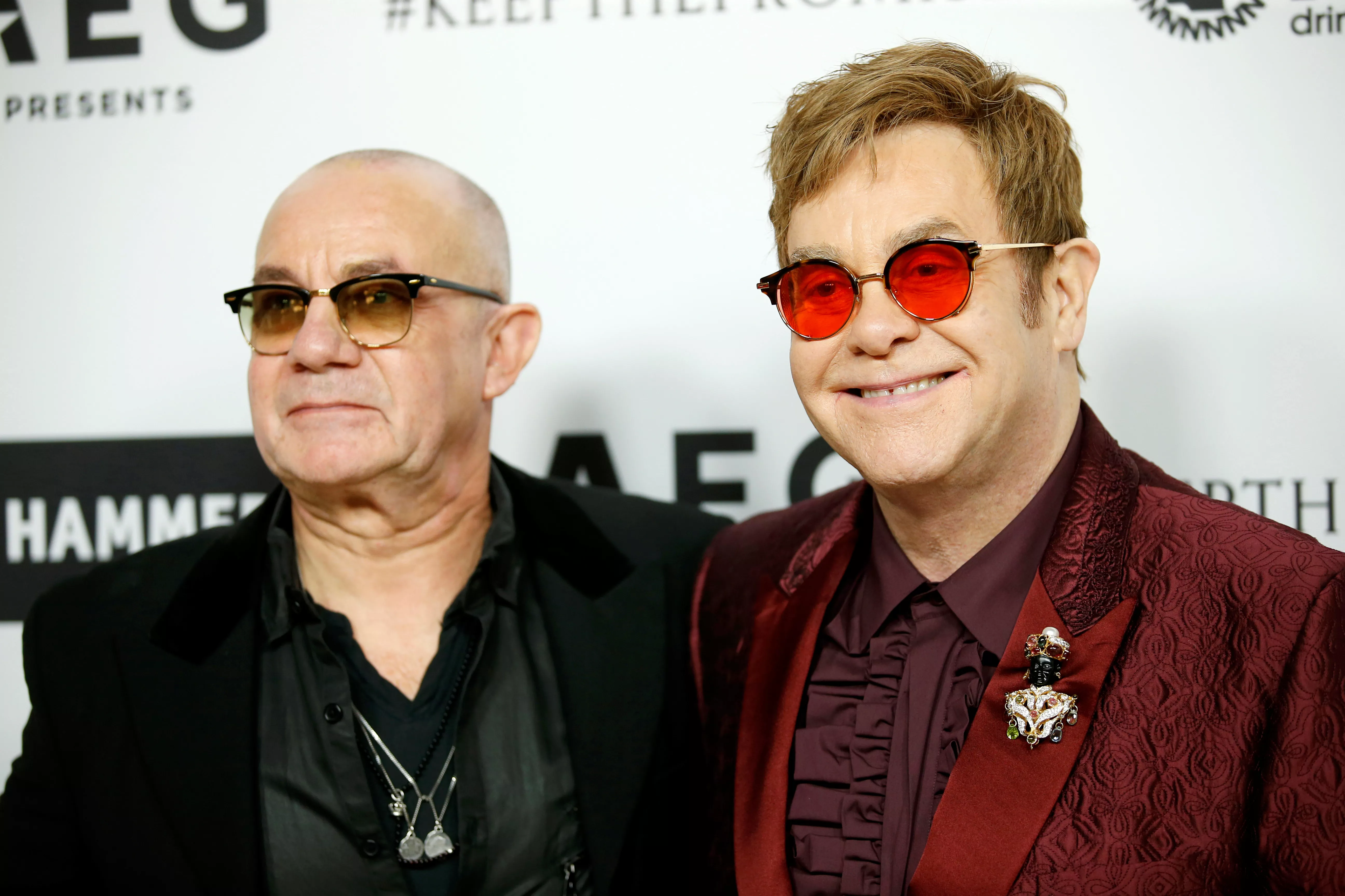 Mannen bak Eltons rørende tekst auksjonerer den bort