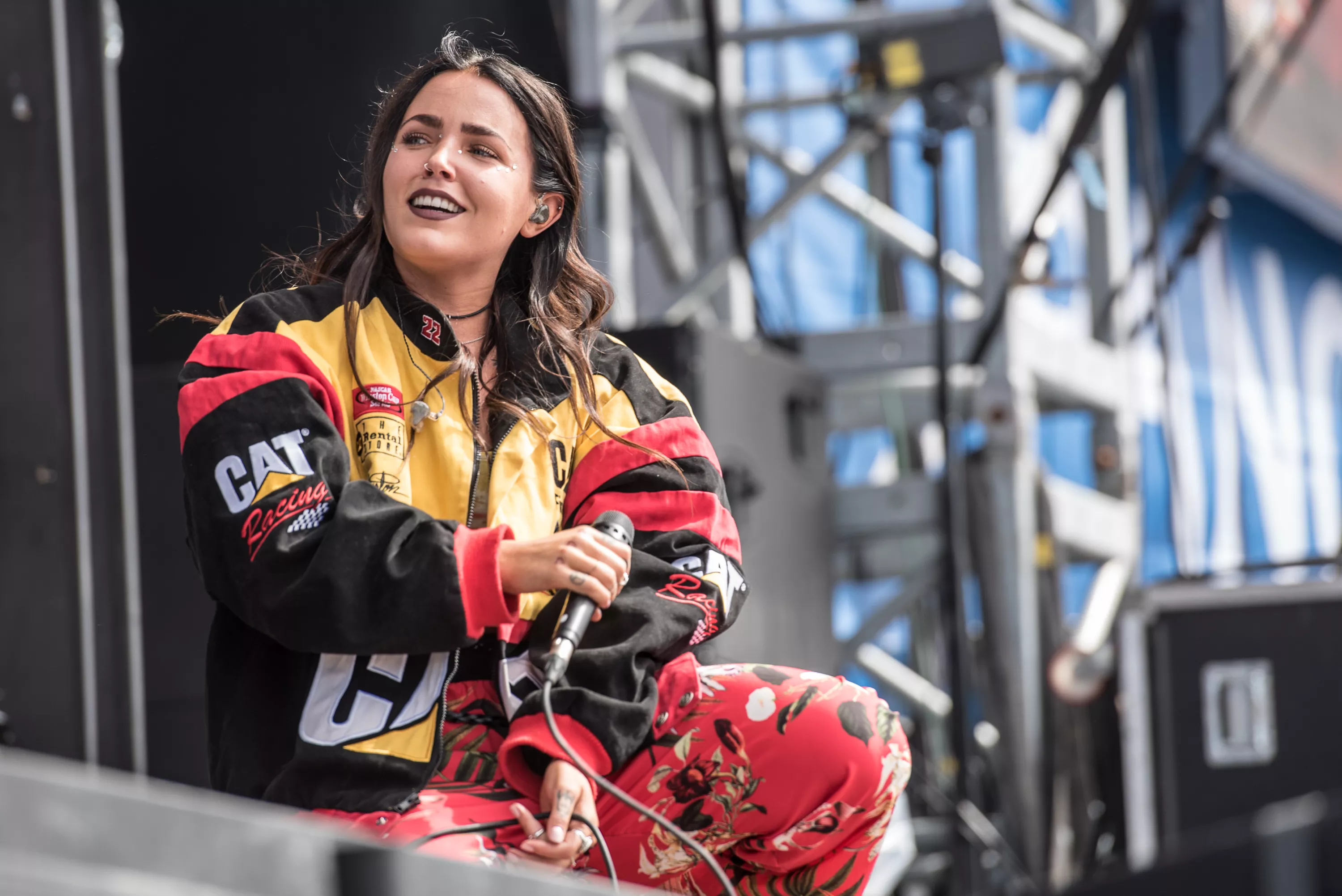 Miriam Bryant måste bestämma sig