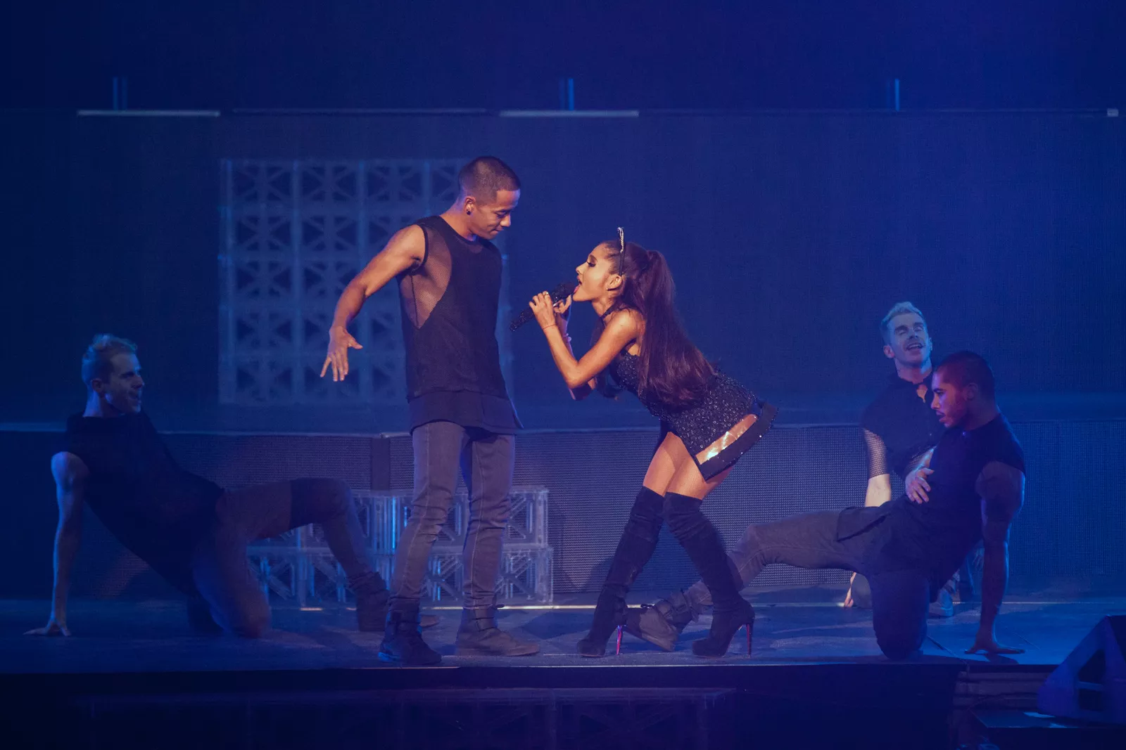 Ariana Grande øverste nyhed på albumhitlisten